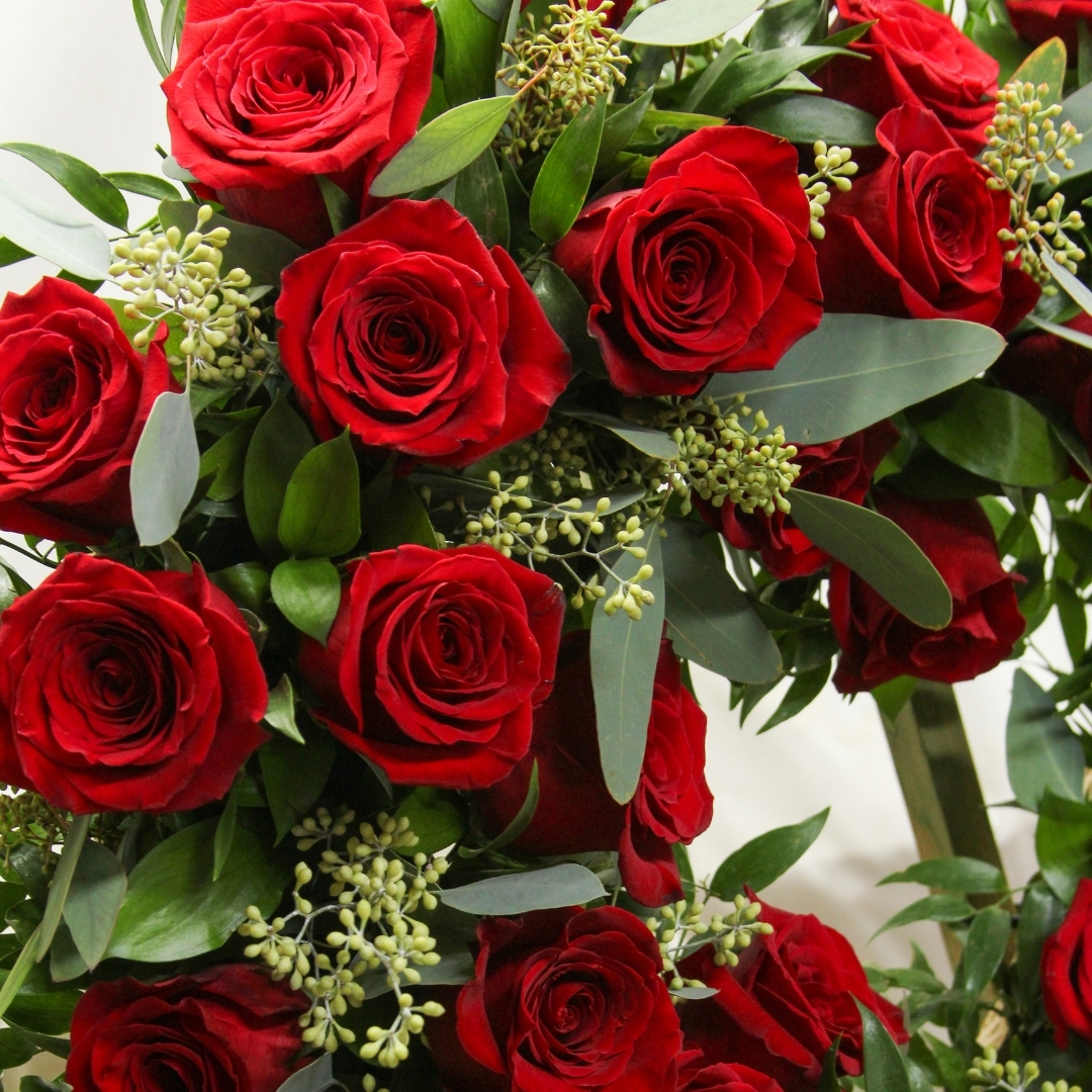 Red Rose Heart - Image 2