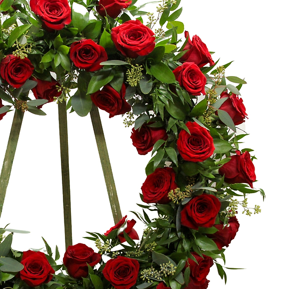 Red Rose Wreath