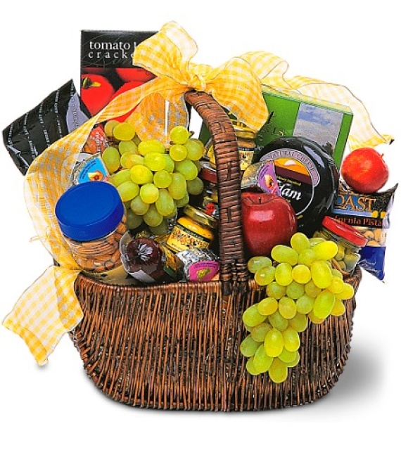 Gourmet Picnic Basket