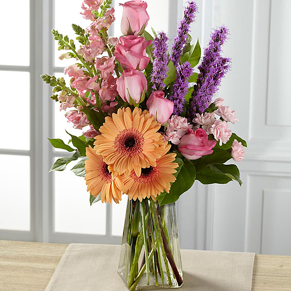 Blushing Invitations&trade; Bouquet