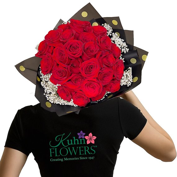 3 Dozen Red Roses & Baby\'s Breath Round Wrap